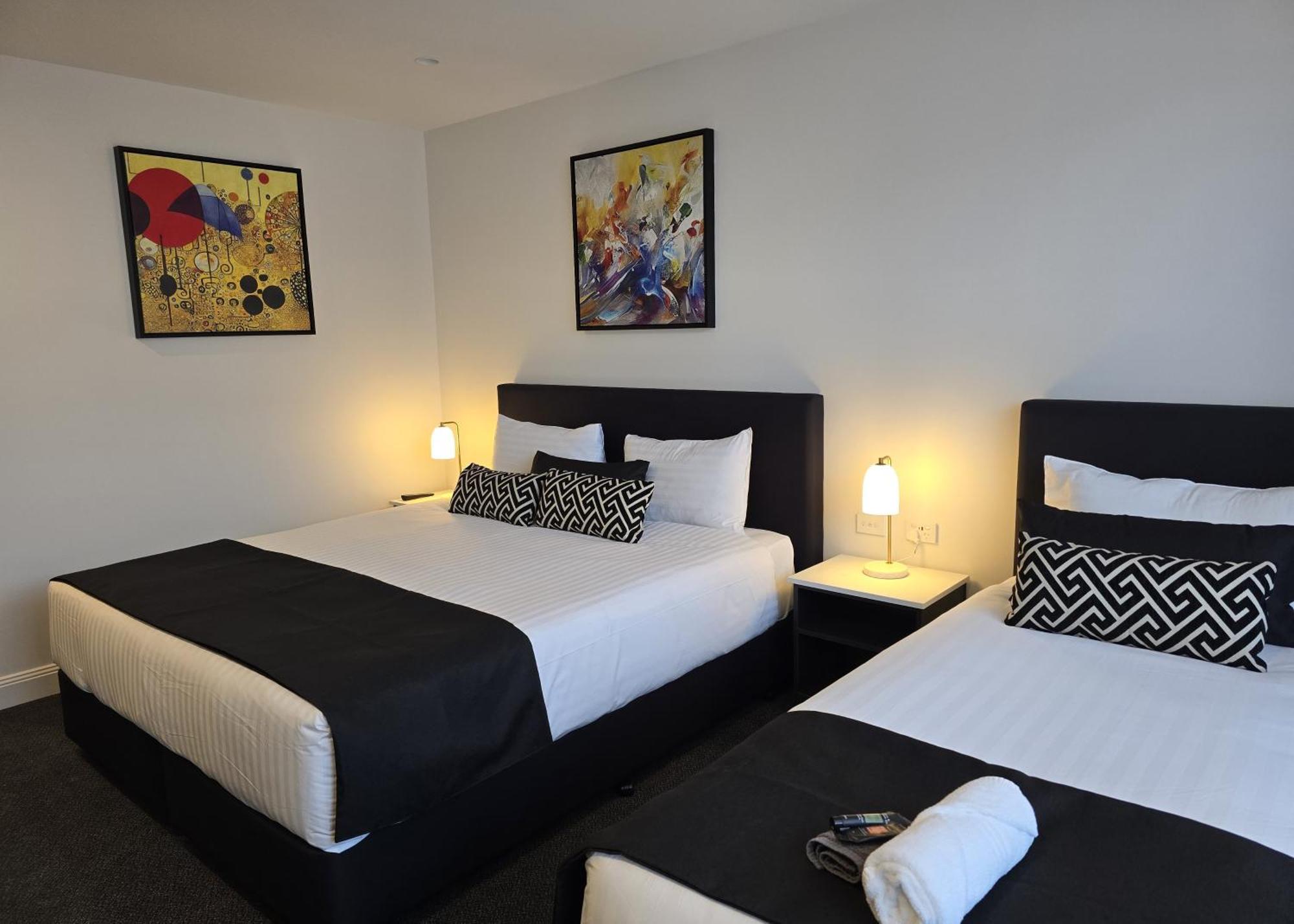 The Abbey Motel Goulburn Buitenkant foto