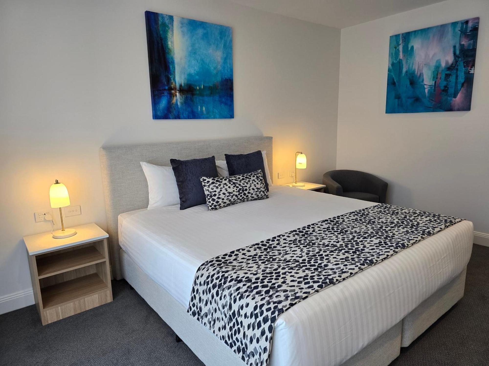The Abbey Motel Goulburn Buitenkant foto