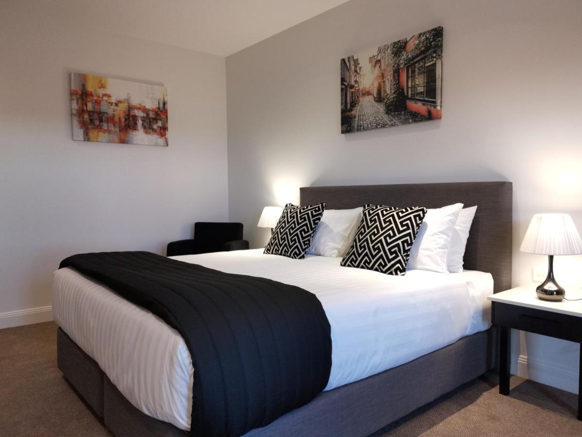 The Abbey Motel Goulburn Buitenkant foto
